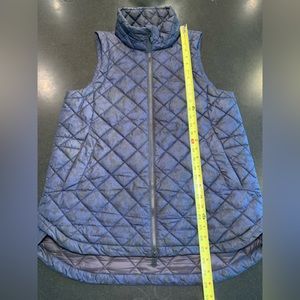 Athleta Whisper Featherless Vest